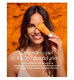 C + C Vitamin Dry Touch Sunscreen Fluid SPF30 30 ml - Natura BISSE - Luxury cosmetics with free advice and shipments!