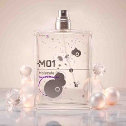 Molecule 01 - Escentric Molecules